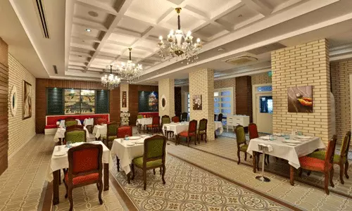 هتل کریستال واتر ورلد ریزورت اند اسپا آنتالیا